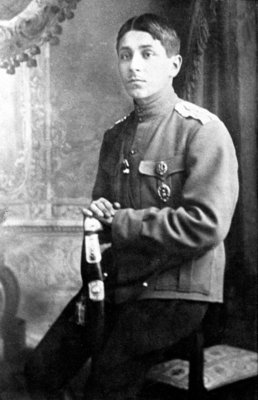 Зощенко- прапорщик РИА. 1915..jpg