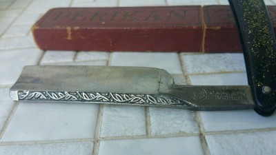 vintage-straight-razor-perikan_1_04a4c4c7e1c44ddcacc416d6d7e806e6 (1).jpg