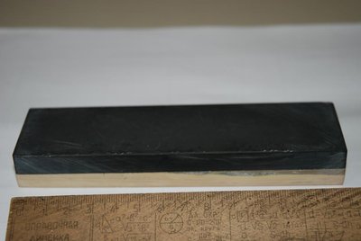 2237096993_2.jpg