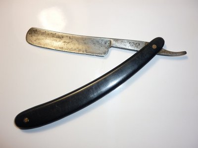 Vintage Straight Razor Stiz USSR 1970.JPG