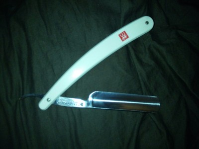 DIjhA1w5qP8.jpg