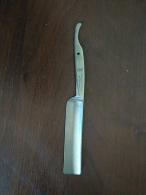j80AcPHOMus.jpg