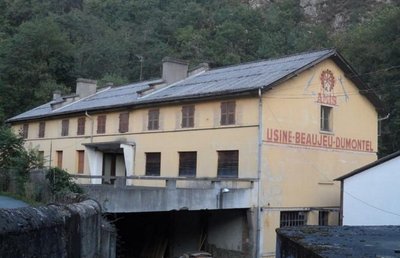 beaujeuusine.jpg