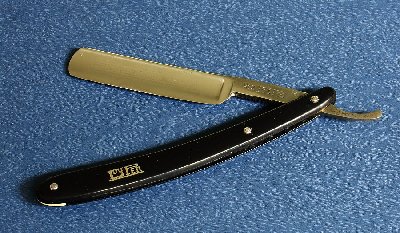 rasiermesser_louper_front.jpg (213.59 КБ) 19339 просмотров rasiermesser_louper_front.jpg