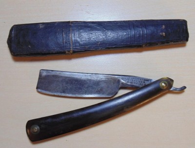 1840s-ascher-straight-razor-case_1_f319d51eb1d8cab28a303000262bd8da.jpg