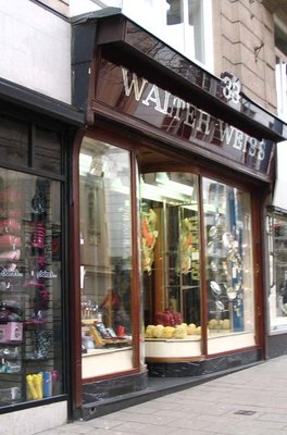 walterweiaa-shop1.jpg