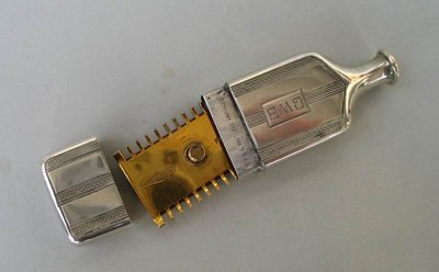 SILVERRAZOR11bis.jpg
