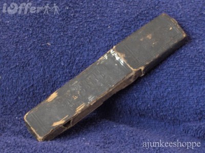 wade-butcher-antique-folding-straight-razor-box-damaged-a72a1.JPG (65.65 КБ) 13546 просмотров wade-butcher-antique-folding-straight-razor-box-damaged-a72a1.JPG