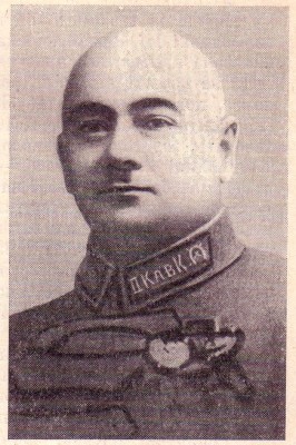Котовский_1920е_открытка.jpg