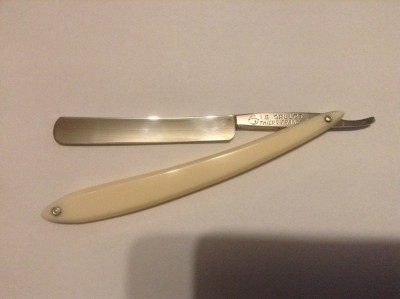 Le Grelot.JPG (246.03 КБ) 11315 просмотров Le Grelot.JPG