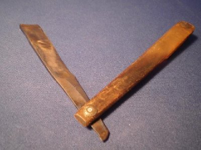 101258197_3.jpg