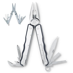 LeathermanKick-L.jpg