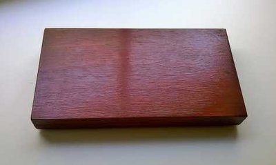 Box01.jpg