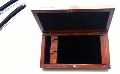 Box05.jpg