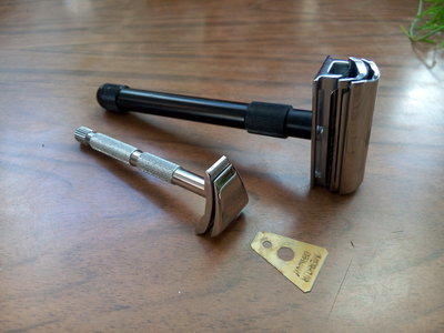 Немцкие приборы для бритья.jpg (140.21 КБ) 16035 просмотров Немцкие приборы для бритья.jpg